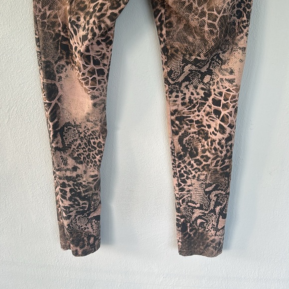 Blush pink Italian made leopard snake print casual tapered ankle pants L/XL - Picture 9 of 10